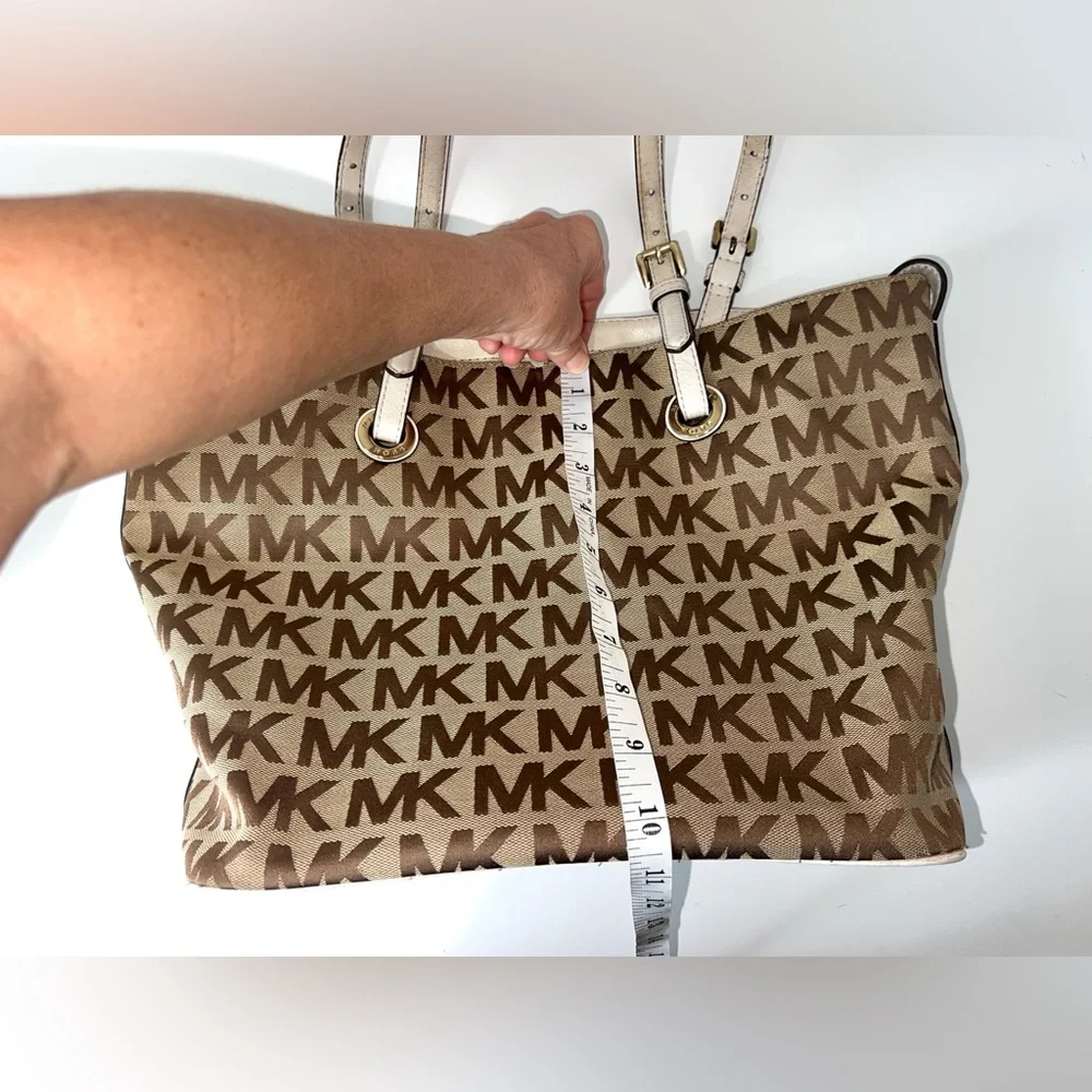 Michael‎ Kors Signature Jet Set Canvas Tote Shoulder Bag  Brown